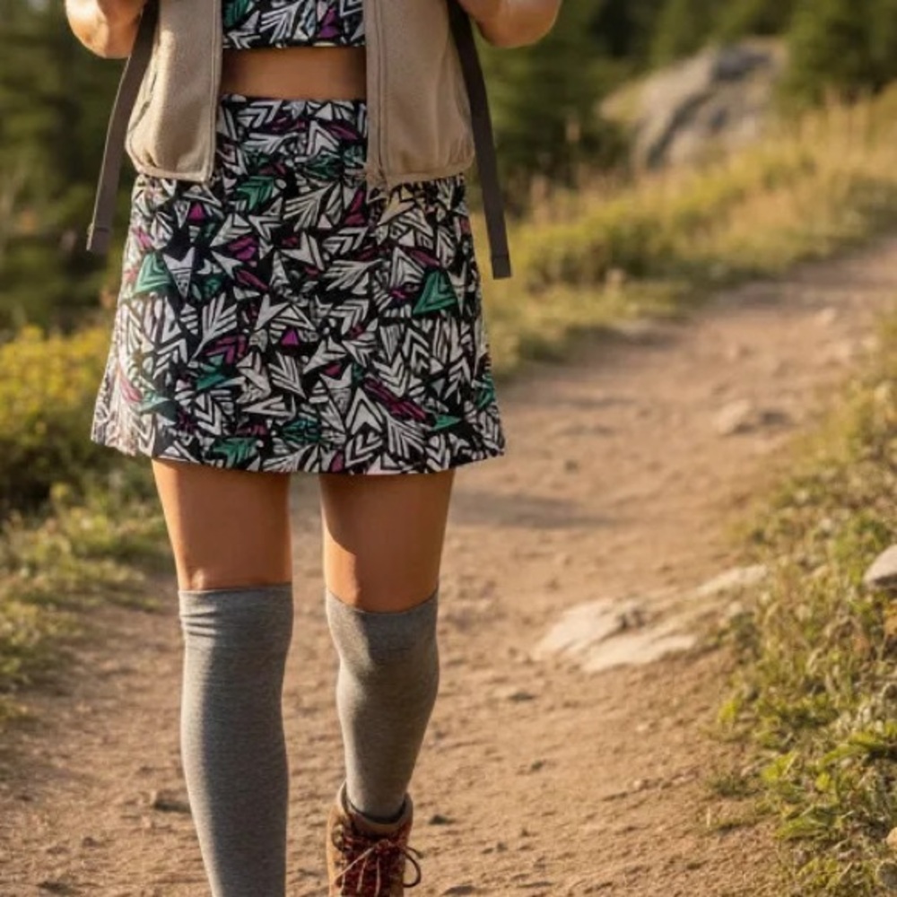 Patagonia Morning Glory Pull On Mini Skirt Strech Hiking Yoga Sport | Small